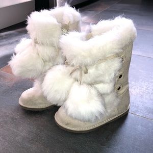 faux fur pom pom boots